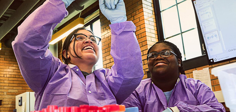 chemistry students in lab